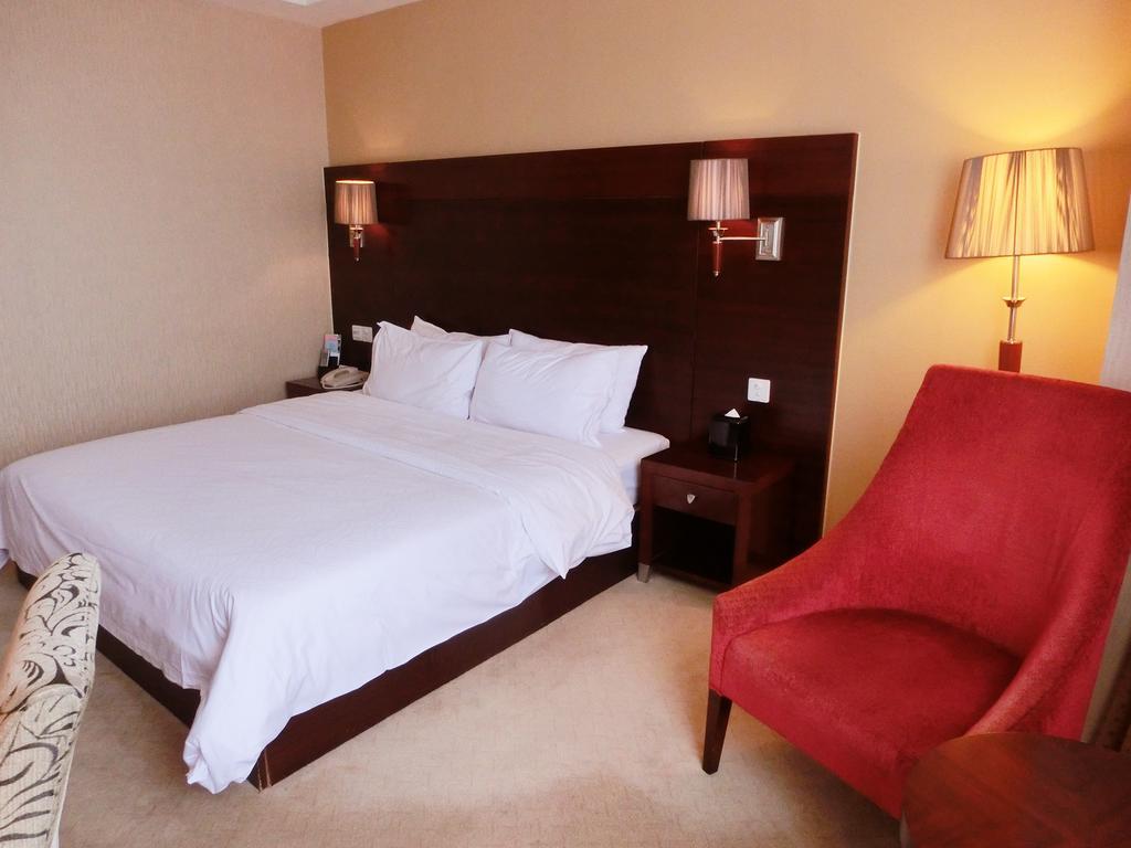 Ramada Shanghai Wujiaochang Zimmer foto