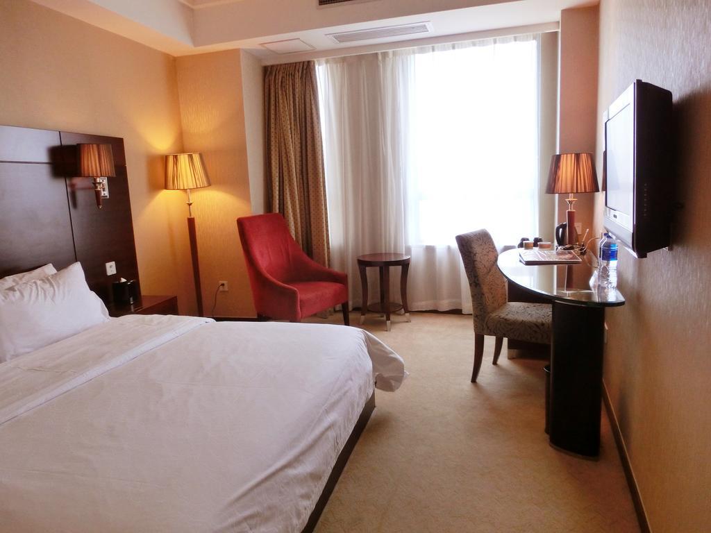 Ramada Shanghai Wujiaochang Zimmer foto